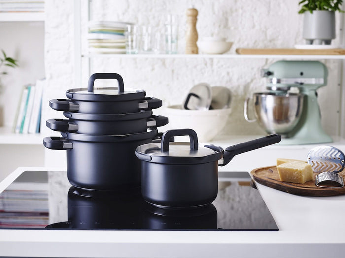 BK Pannenset Flow Cool Zwart 4-delig - RVS - Kookpan ø 16, 18, 20 cm & Steelpan ø 16 cm