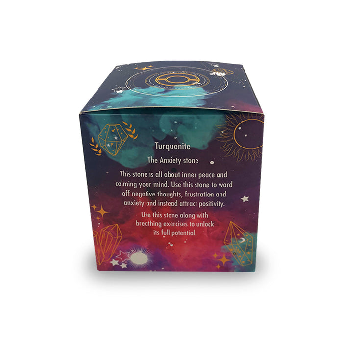 Fresh citrus, floral notes and musk blend together to provide a perfect fragrance for those born under this sign.