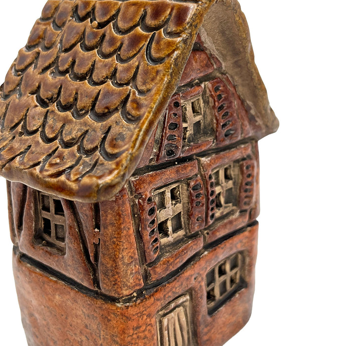 Cello - Tales from the Village - Briarwood Hollow - Tealight Burner 2