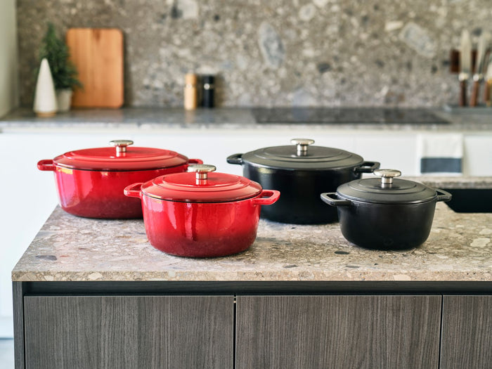 Cosy & Trendy Braadpan met deksel Fontestic Gietijzer Traditional Red Ovaal - 31 x 24 cm / 6 Liter - geëmailleerde anti-aanbaklaag