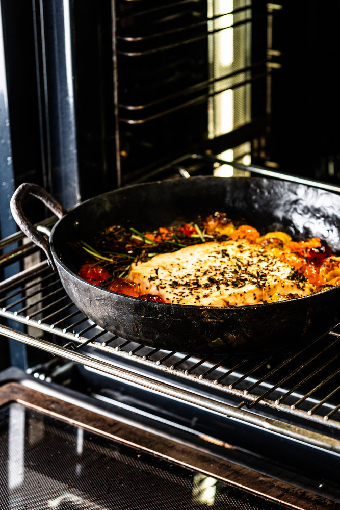 Forged Koekenpan Carbonstaal met 2 handvatten ø 28 cm - geschikt voor alle warmtebronnen - zonder anti-aanbaklaag