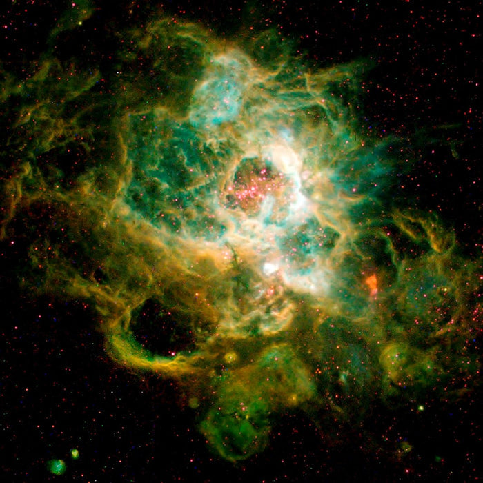 Hubble Giant Star Birth Region - high resolution space images - Sky Image Lab