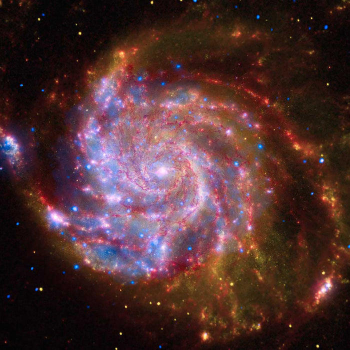 M101 Spiral Galaxy - high resolution space images - Sky Image Lab