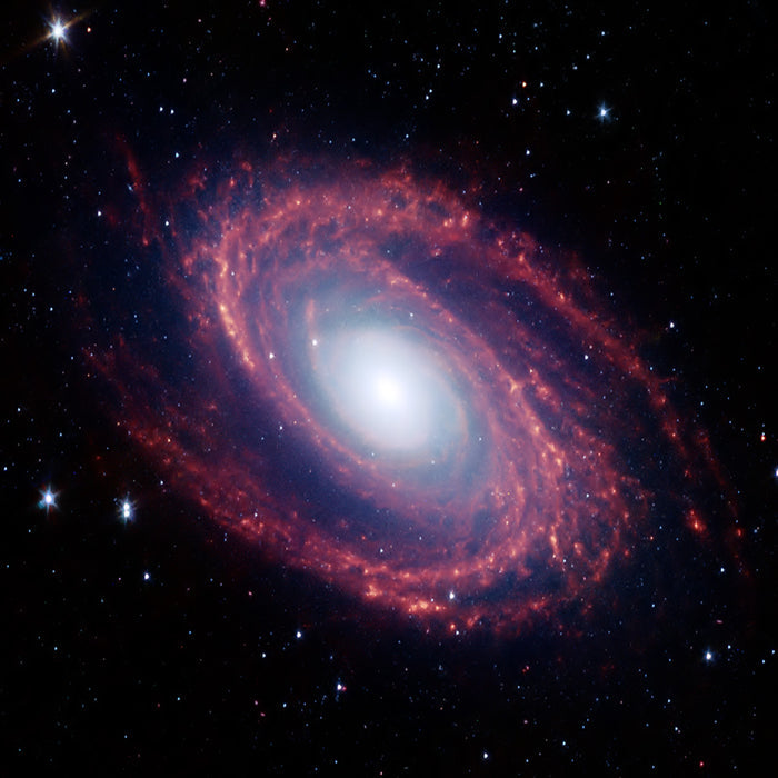 M81 Spitzer Shortwave IR - high resolution space images - Sky Image Lab