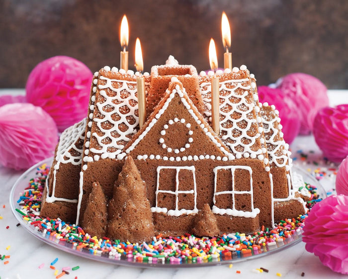 Nordic Ware Tulbandvorm  Gingerbread House Bundt Zilver - Gietaluminium - 26 x 20 cm