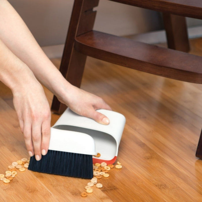 OXO Good Grips Compact Dustpan & Brush Set