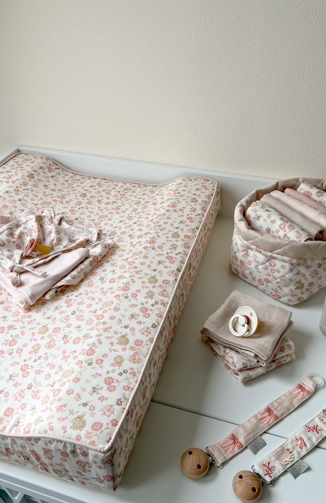Pacifier Holder - Bows