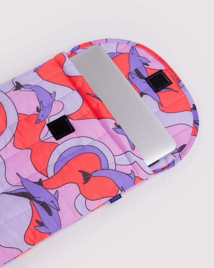 Puffy Laptop Sleeve 16" - Dolphins