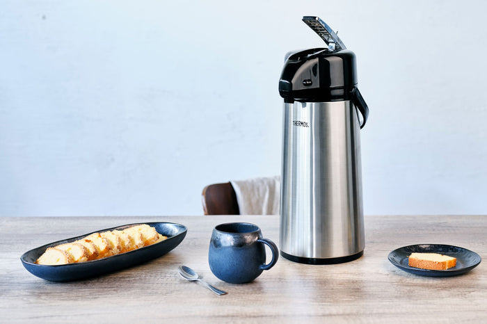 Thermos Thermoskan met Pomp - Pompkan - Isoleerkan - 2.2 Liter