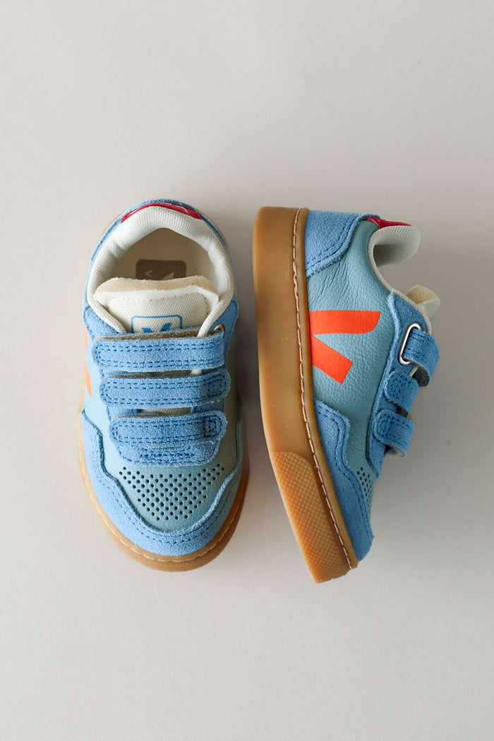 V90 Leather Sneakers - Steel / Fury / Natural