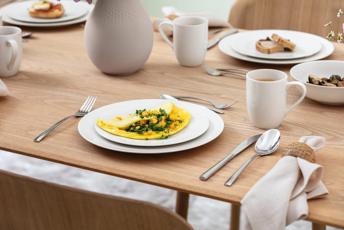 Villeroy & Boch Serviesset For Me 16-delig / 4 personen - 4 bekers met oor, 4 dinerborden, 4 ontbijtborden en 4 French bowls